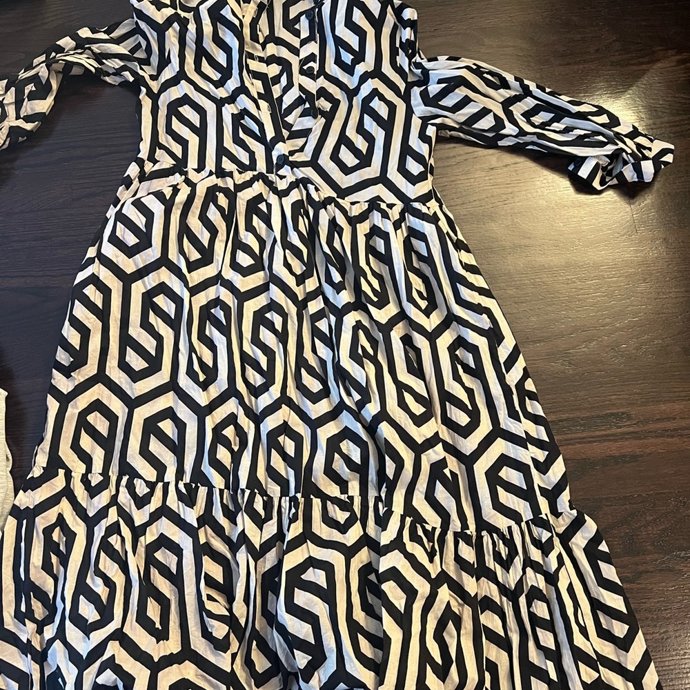 Black and white dress